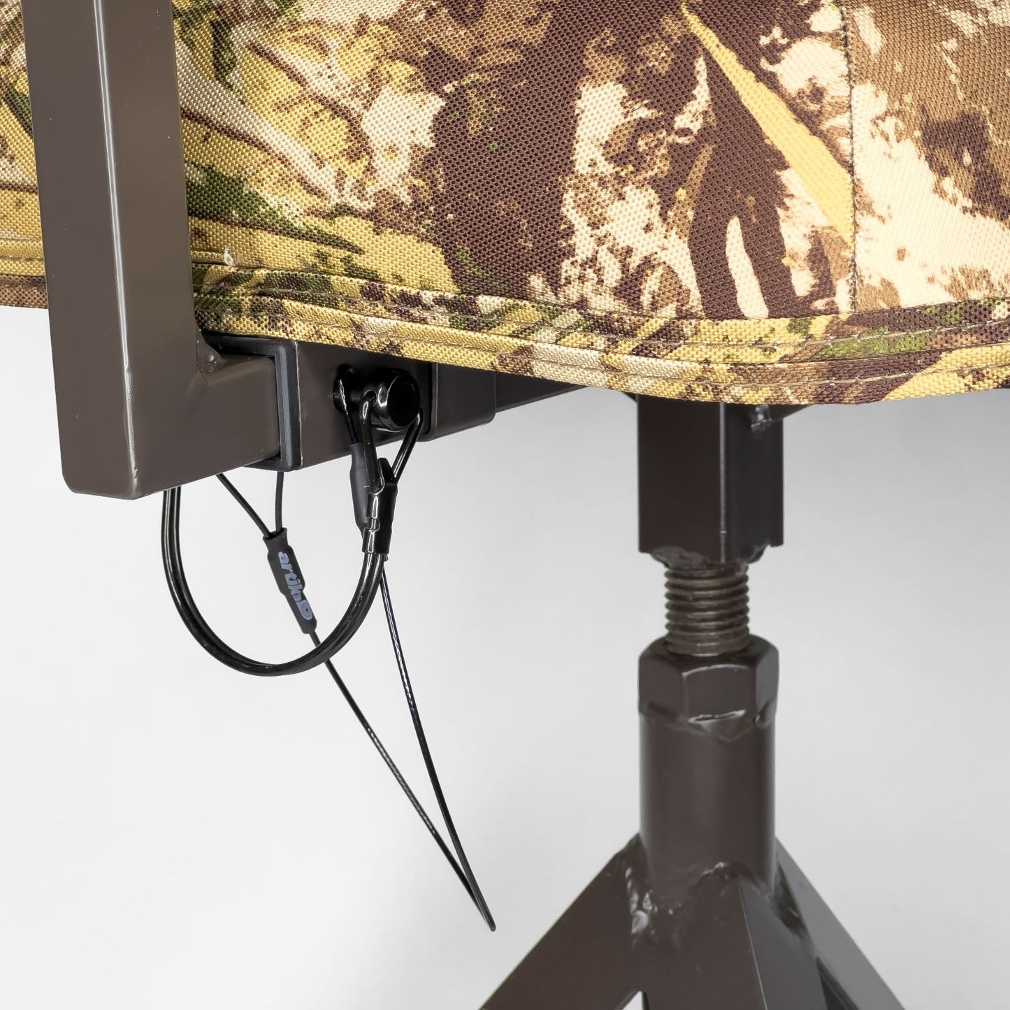 Blind Stool - First Lite Typha™